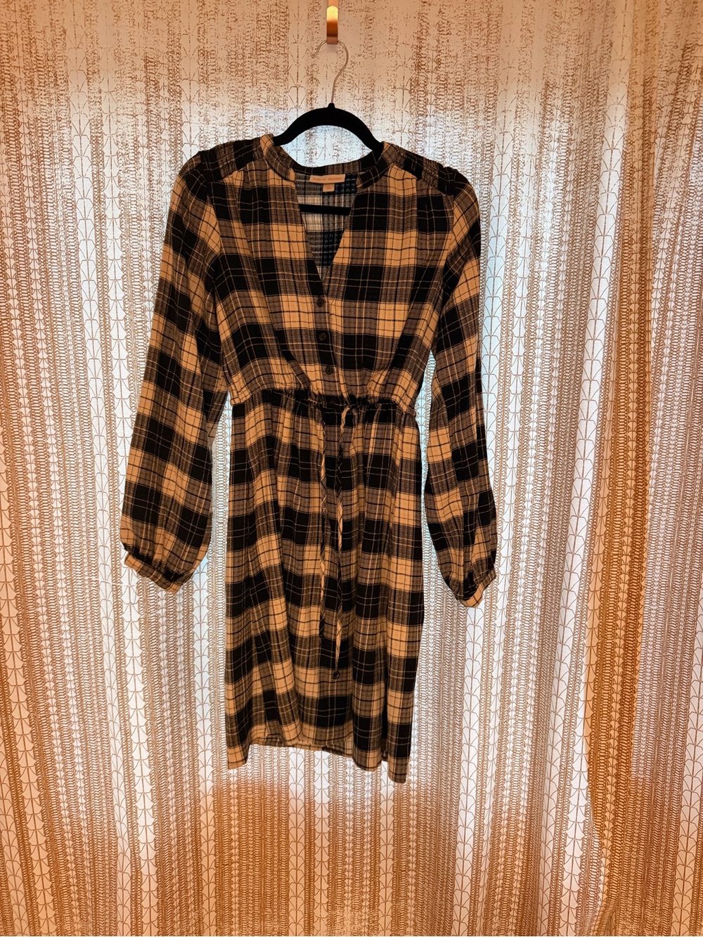 Knox Rose Black and Cream Plaid Long-Sleeve Tie-Waist Dress